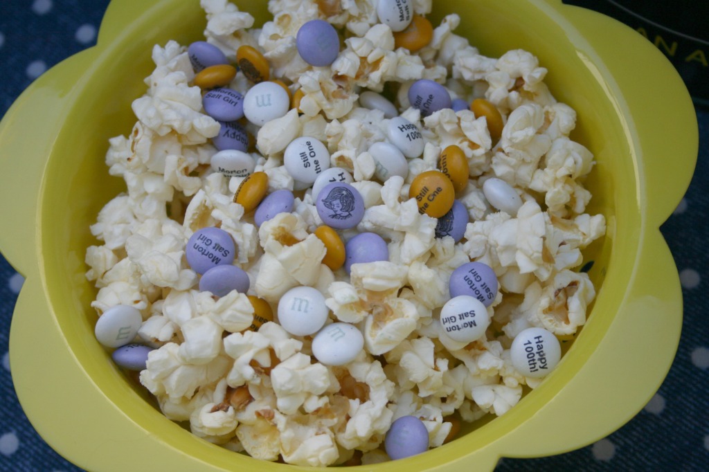 popcorn mixed
