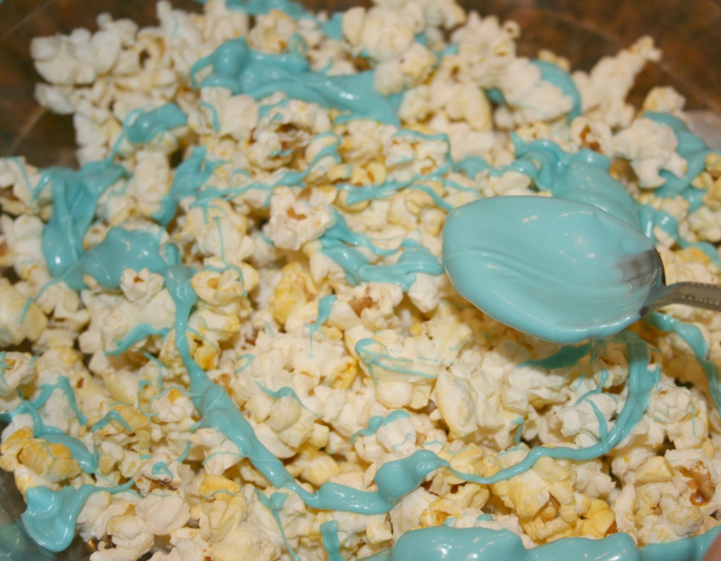 spooning-melts-over-the-popcorn