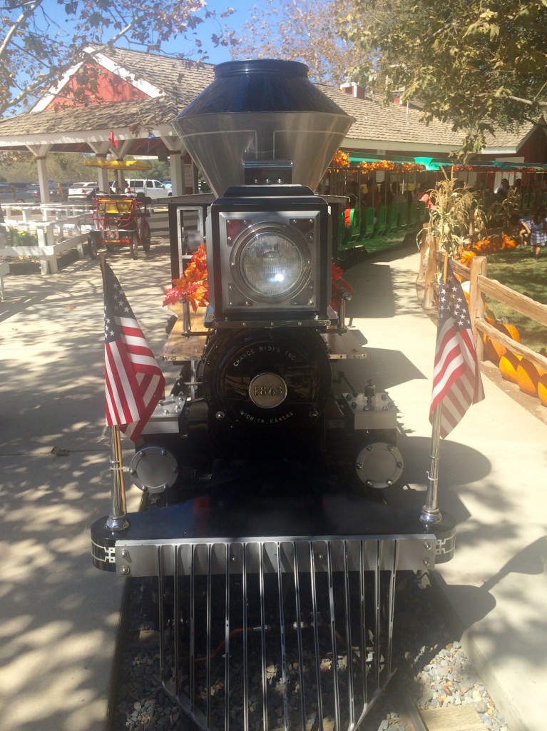 Irvine-Park-Railroad-Pumpkin-Patch-train-2015