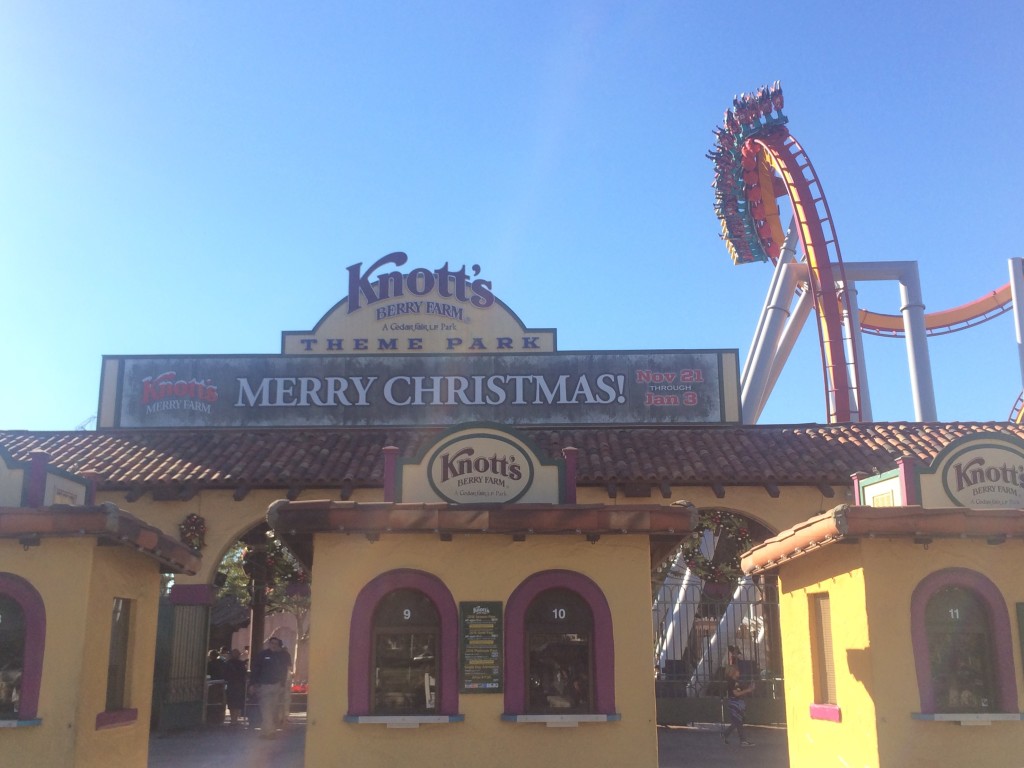 Knotts-Merry-Farm-Facade