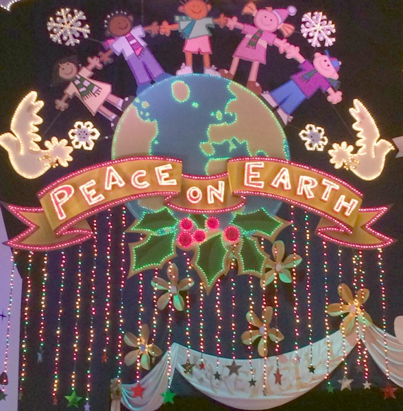 Disney-Holidays-Peace-on-Earth
