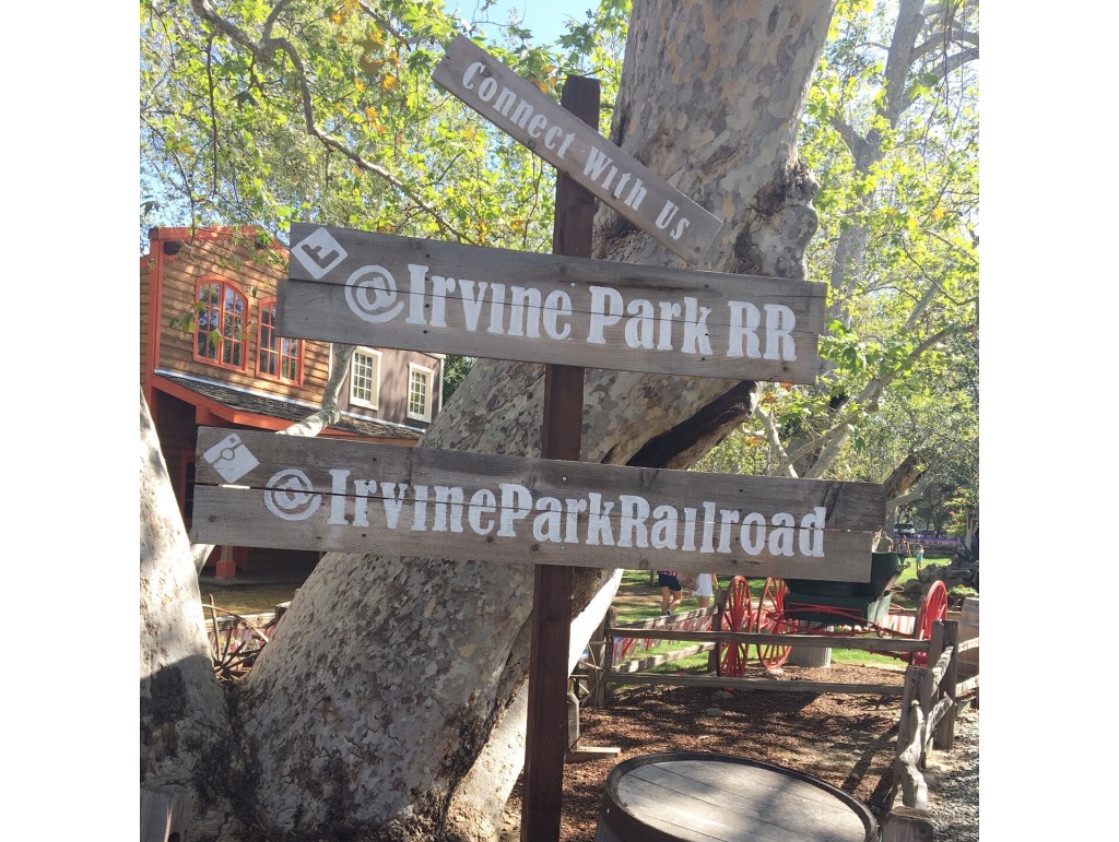 irvine-park-railroad-easter-eggstravaganza-signs