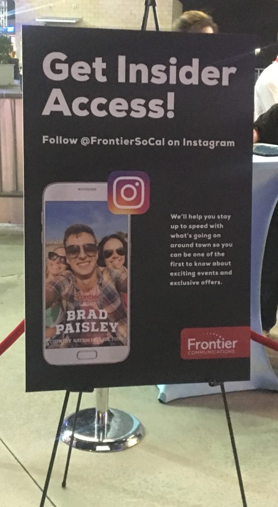 brad-paisley-concert-connect-with-frontier