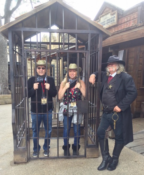 knotts-ghost-town-alive-us-in-jail