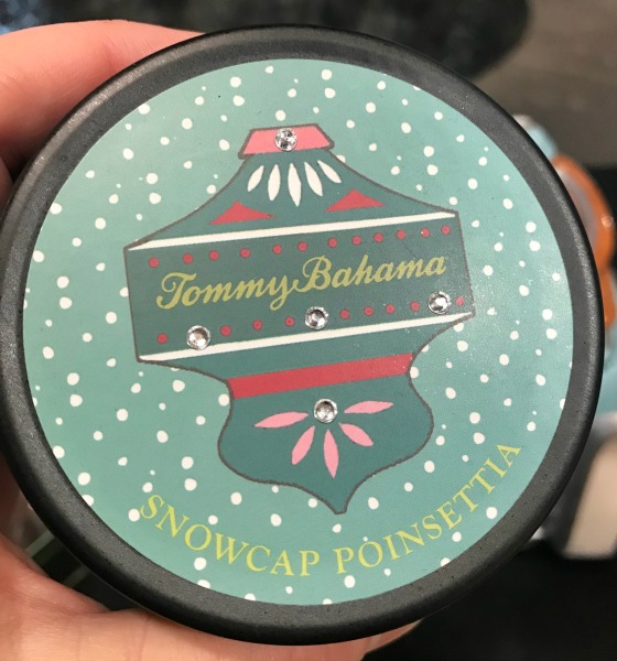 brea-mall-holiday-gift-guide-tommy-bahama-candle