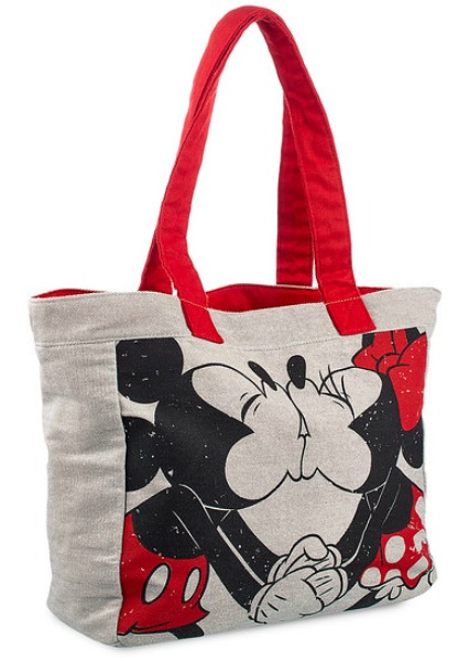 disney-store-valentine-bag