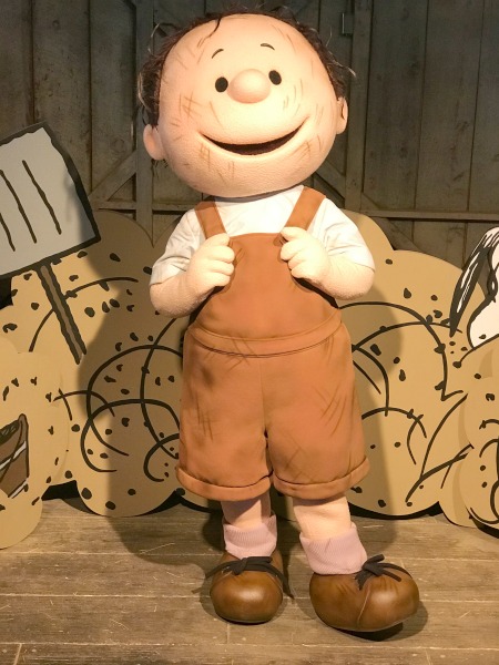 knotts-peanuts-celebration-pigpen